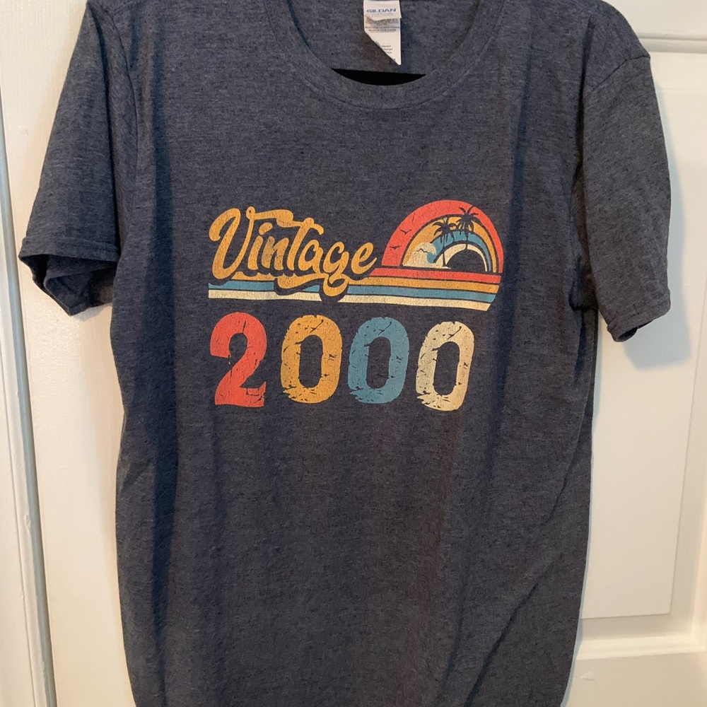 Vintage 2000 T-shirt